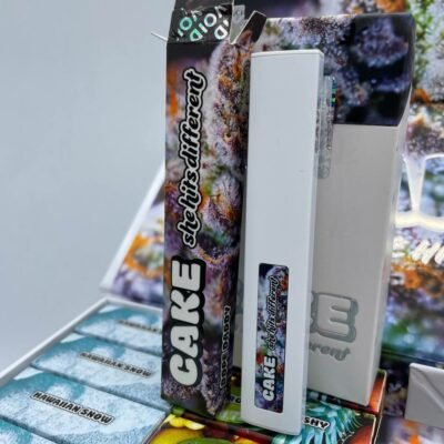 Raspberry Rocket Cake disposable vape pen, 1g Gen 6 sativa-leaning hybrid with raspberry and citrus