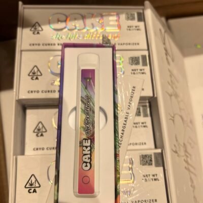 Cake Cryo Cured Resin disposable vape pen, 1g live resin device in ten strain options