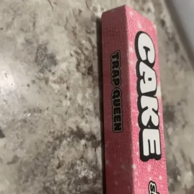 Trap Queen Cake cart, 1g 510 cartridge, balanced hybrid with sweet berry and candy