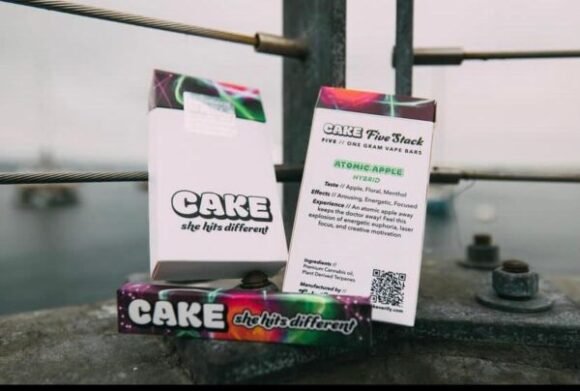 Atomic Apple Cake Disposable
