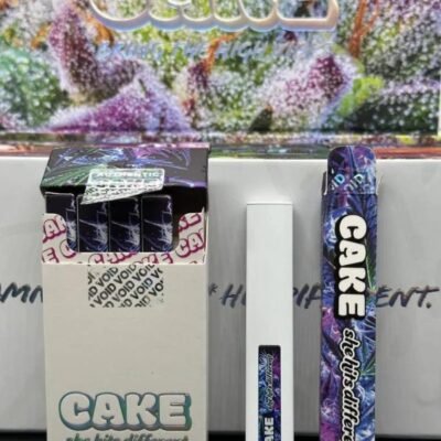 Purple Gobstopper Cake disposable vape pen, 1g Gen 6 indica-leaning hybrid with grape candy flavor