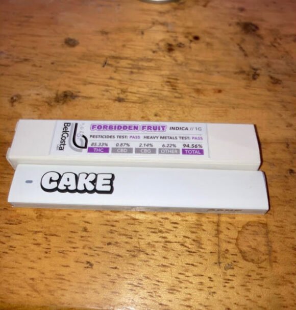 Forbidden Fruits Cake Disposable